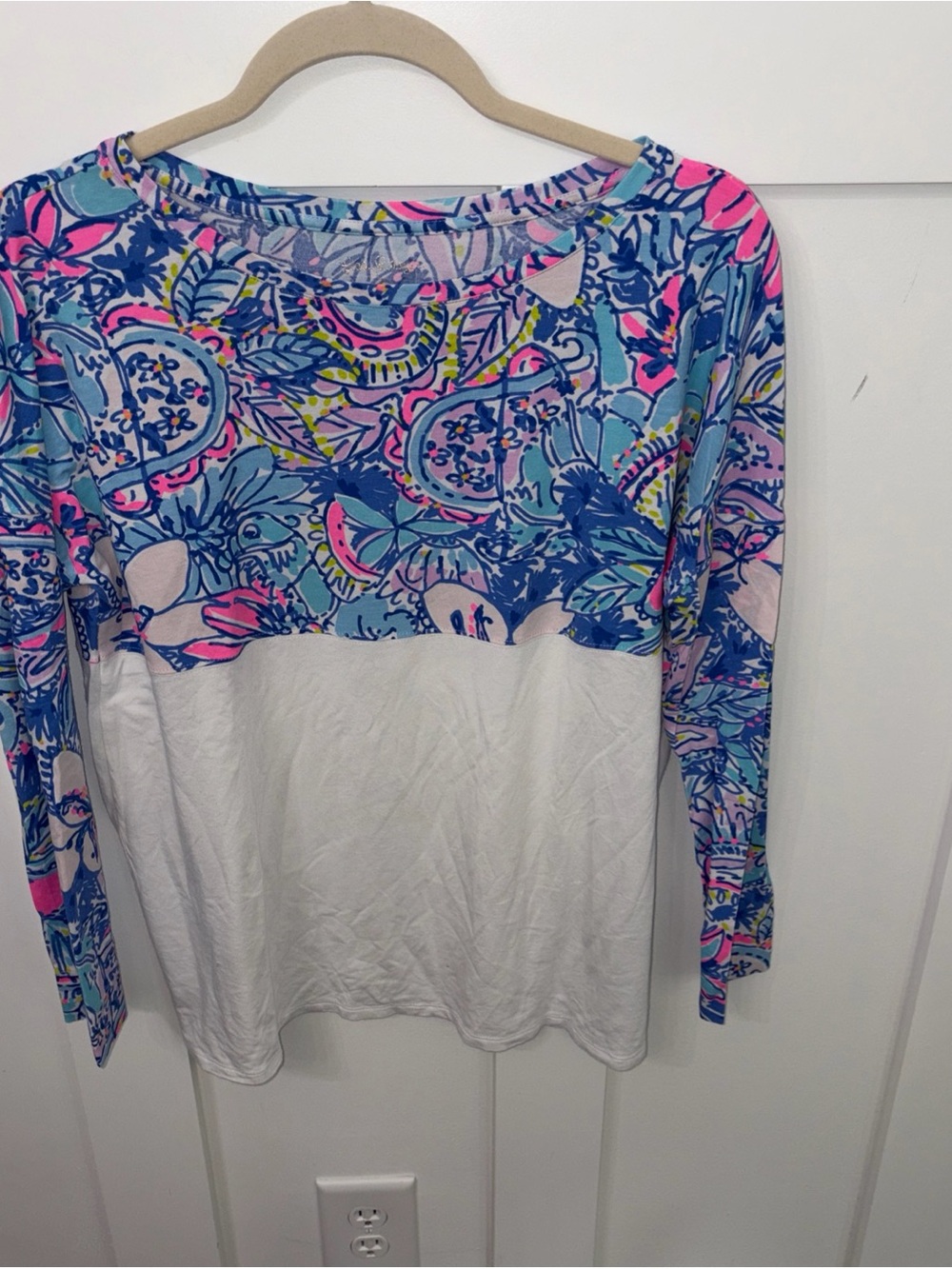 Women’s White & Multicolor Patterned Long Sleeve Top size S-Lilly Pulitzer